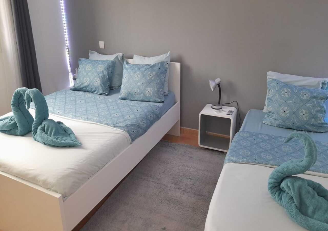 Villa Avec Plage A Pied Et Grande Piscine سانت ماري لا مير المظهر الخارجي الصورة