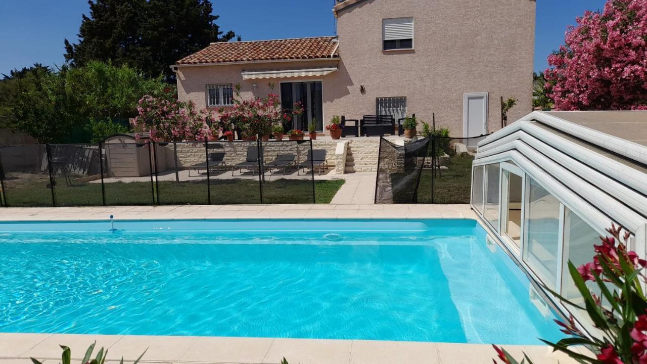 Villa Avec Plage A Pied Et Grande Piscine سانت ماري لا مير المظهر الخارجي الصورة
